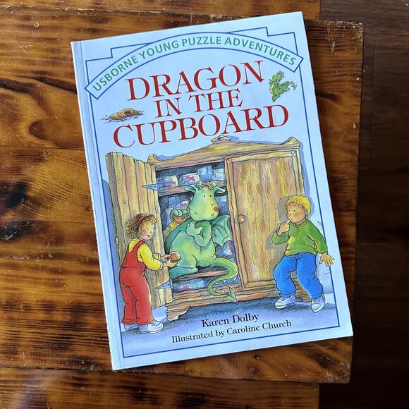 Vintage '96 Usborne Young Puzzle Adventure Dragon In The Cupboard Paperback Book - Picture 1 of 8